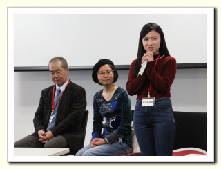 実際に留学から帰国された<br />先輩の体験談が聞けます 留学から帰国後のことも気になりますよね?
スペイン留学フェアには一足先にスペイン留学の夢を叶えた
先輩の体験談を聞くことができます。
留学前に不安だったことやその解決方法
留学中の思い出など経験者だからできるアドバイス。
スペイン留学について心配なことを相談してみましょう。