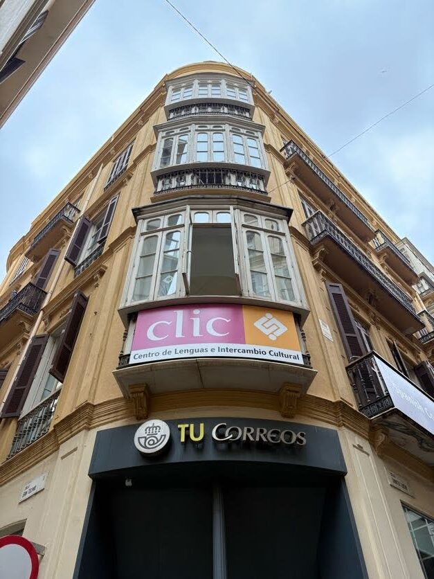 CLICマラガ校 外観2